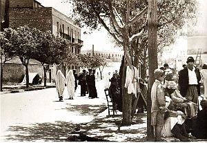CA a- 104- Village negre